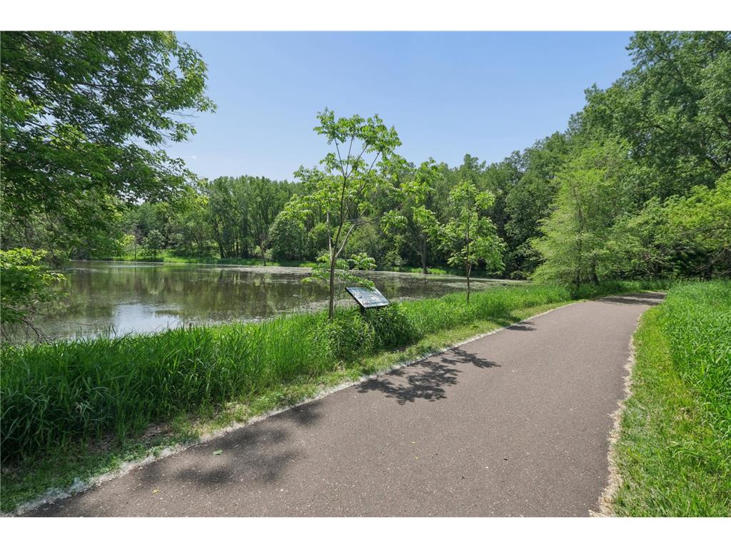 500 County Road B W #111 Roseville MN 55113 7080892 image22