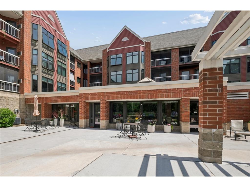 500 County Road B W #111 Roseville MN 55113 7080892 image25