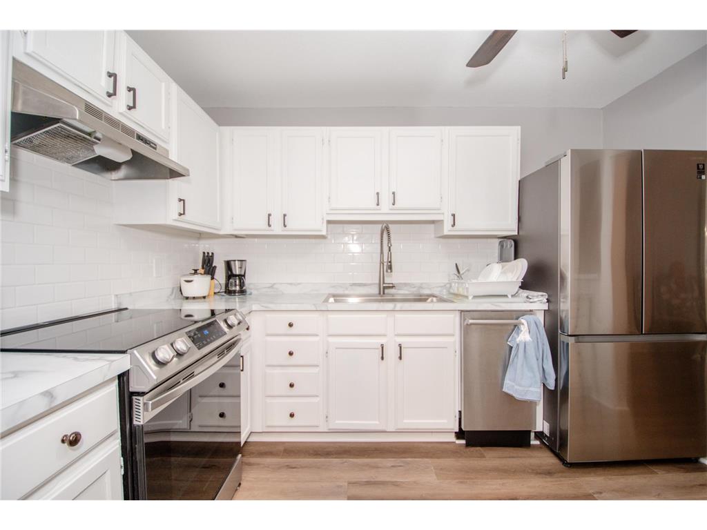 500 County Road B W #113 Roseville MN 55113 7003103 image6