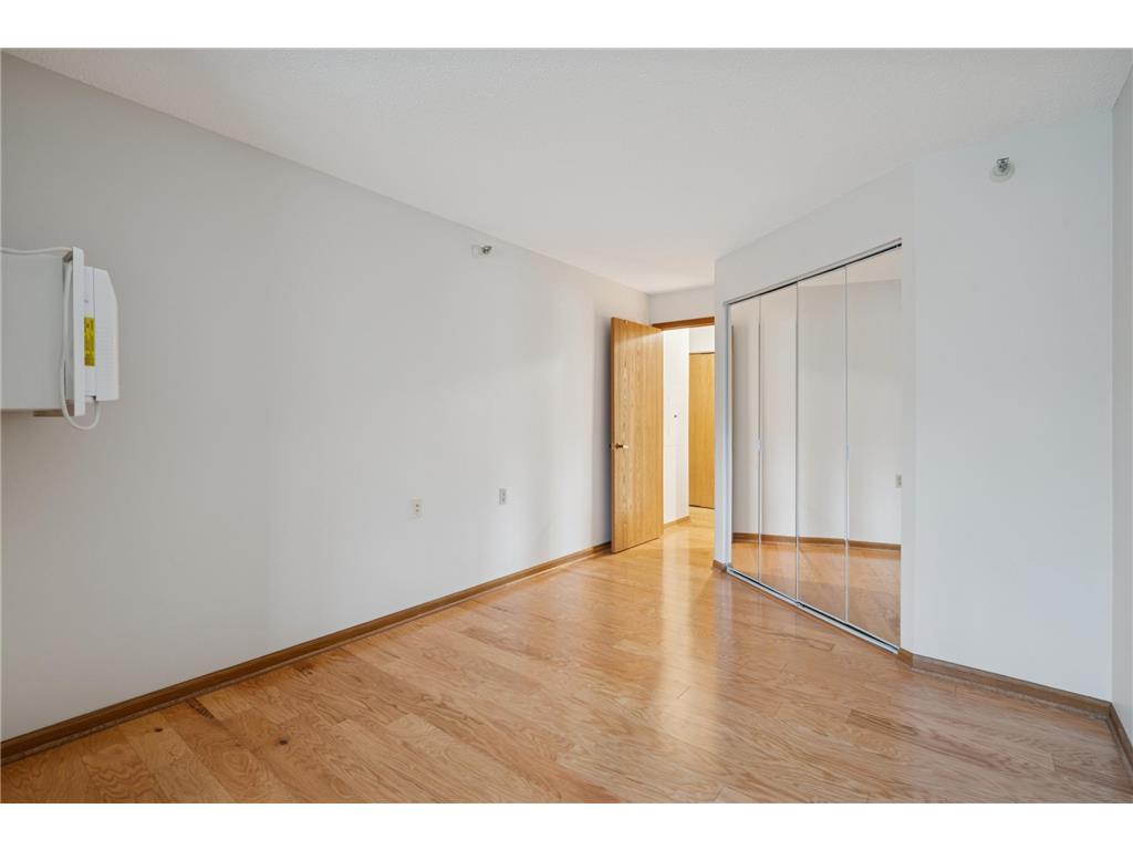 500 County Road B W #122 Roseville MN 55113 6819071 image15