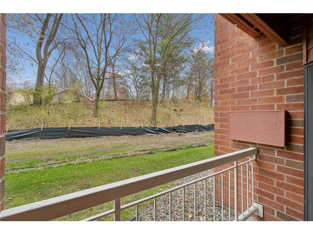 500 County Road B W #122 Roseville MN 55113 6819071 image21