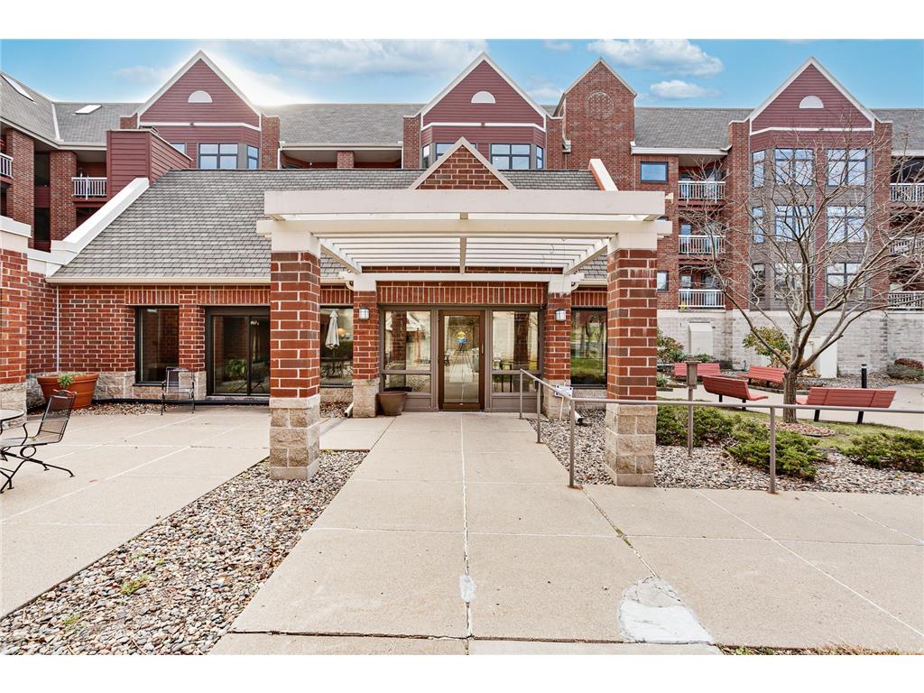 500 County Road B W 205, Roseville, MN, 55113 MLS 6307893 Edina