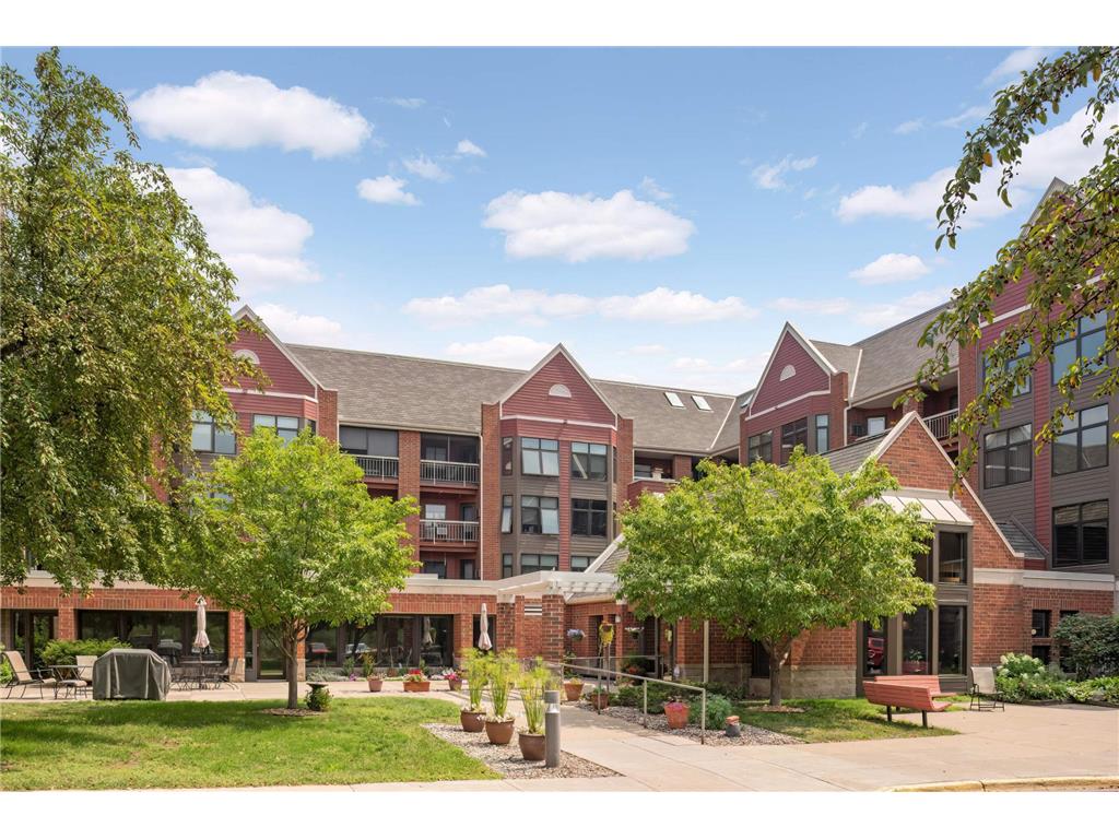 500 County Road B W #303 Roseville MN 55113 6316573 image1