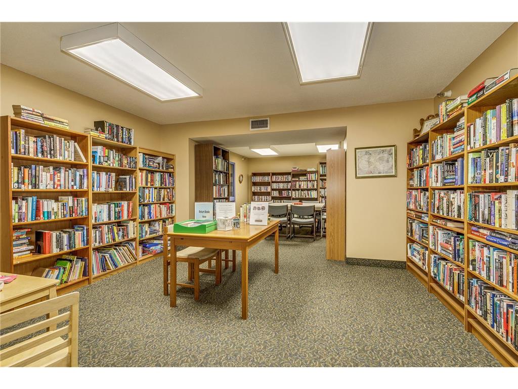 500 County Road B W #309 Roseville MN 55113 6772680 image25