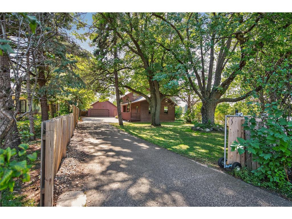 500 County Road B2 W Roseville MN 55113 6794296 image1