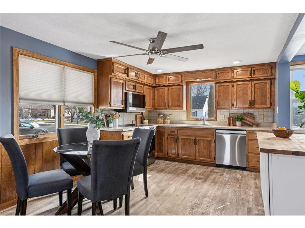 500 E First Street Waconia MN 55387 7062412 image9