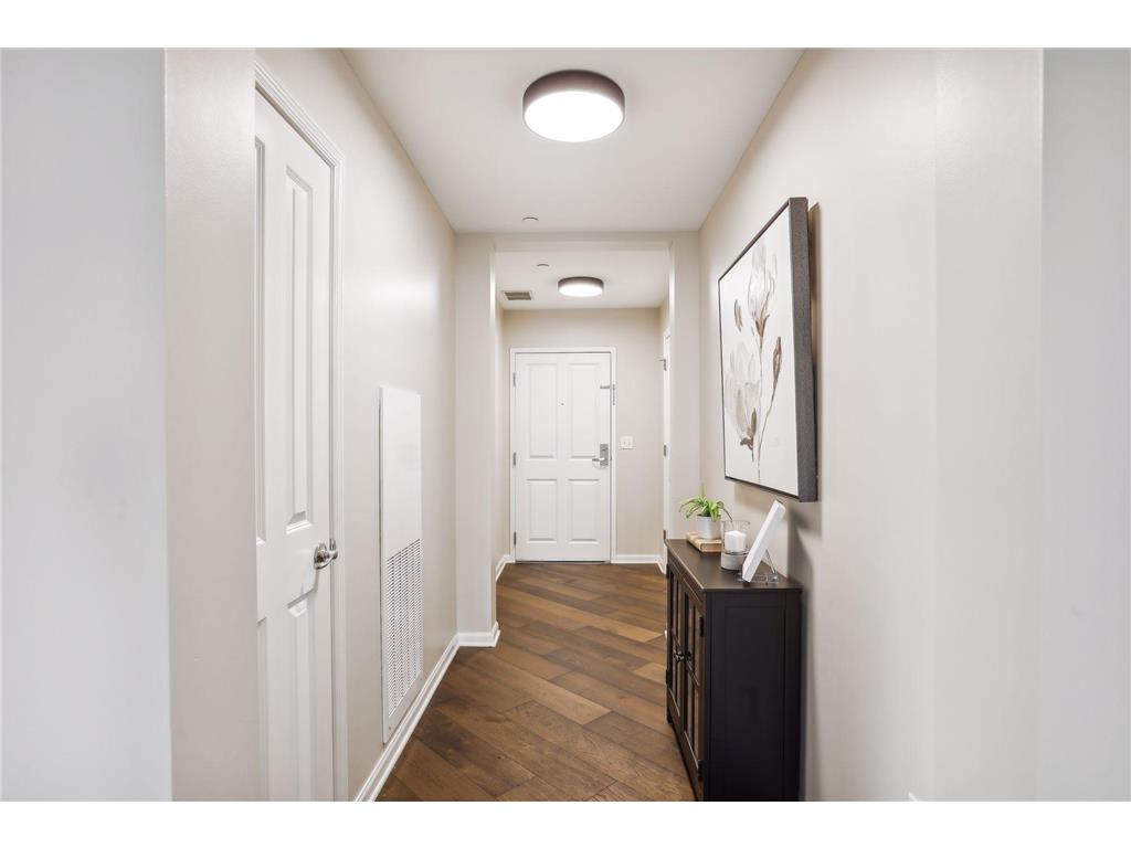 500 E Grant Street #1102 Minneapolis MN 55404 7005375 image10