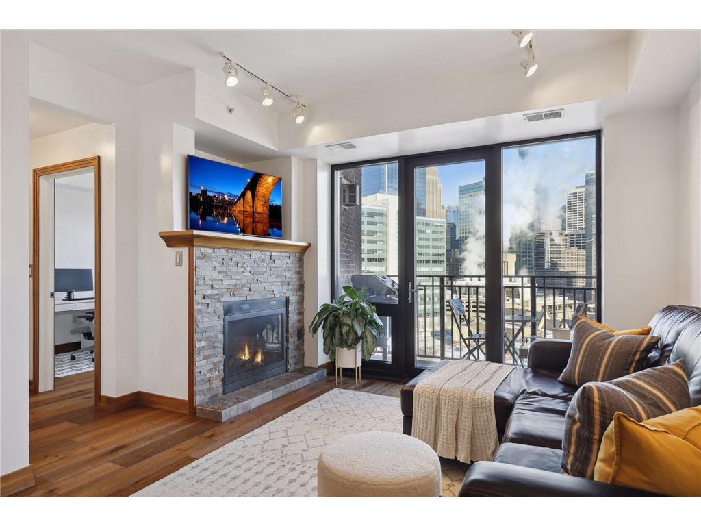 500 E Grant Street #1108 Minneapolis MN 55404 6473863 image1