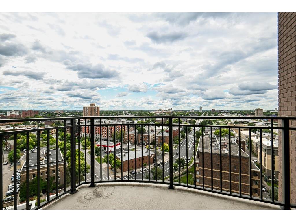 500 E Grant Street #1311 Minneapolis MN 55404 7086516 image30