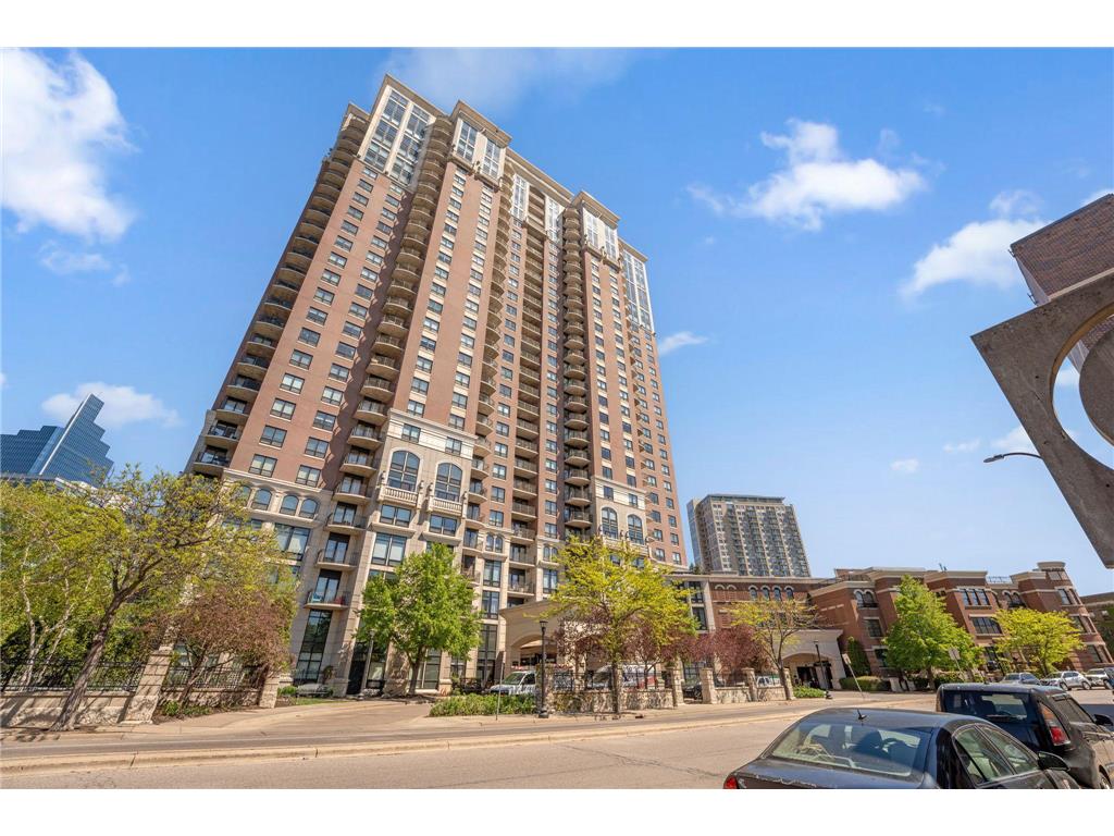500 E Grant Street #1402 Minneapolis MN 55404 7072133 image1
