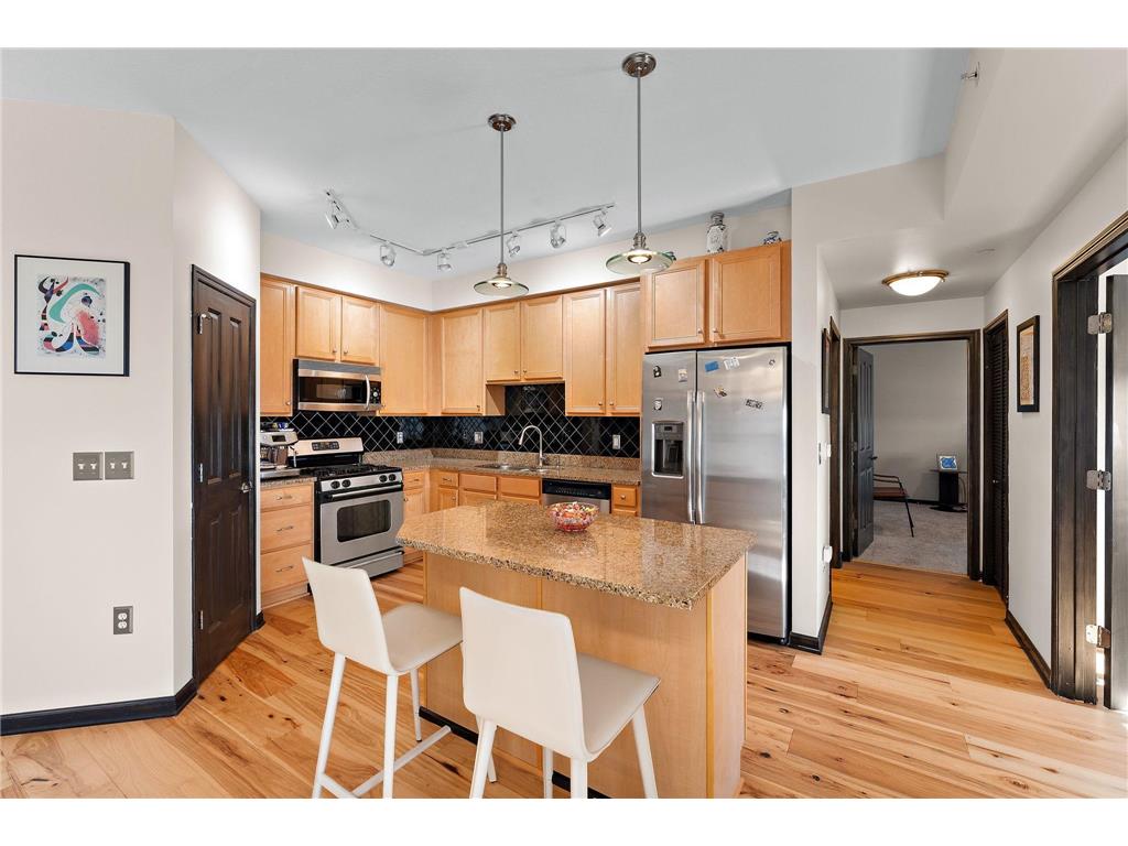 500 E Grant Street #1806 Minneapolis MN 55404 7021454 image1