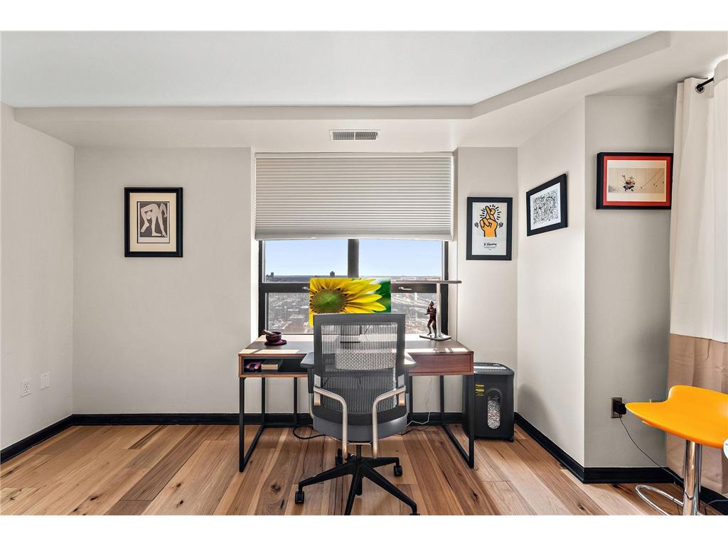 500 E Grant Street #1806 Minneapolis MN 55404 7021454 image9