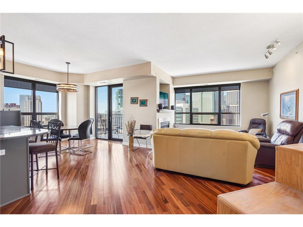 500 E Grant Street #1902 Minneapolis MN 55404 7086274 image2