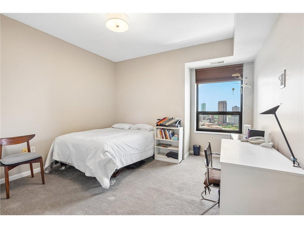 500 E Grant Street #1902 Minneapolis MN 55404 7086274 image21