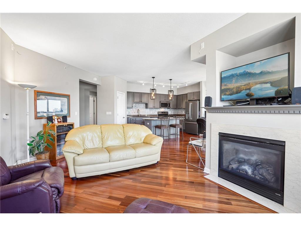 500 E Grant Street #1902 Minneapolis MN 55404 7086274 image3