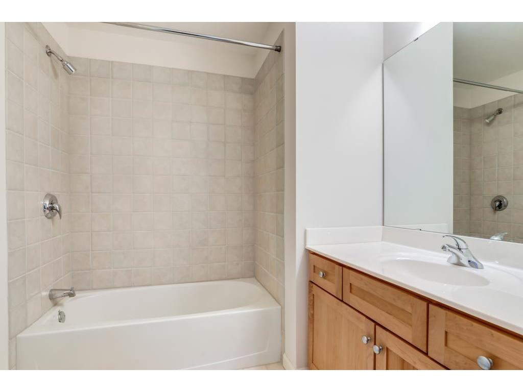 500 E Grant Street #2207 Minneapolis MN 55404 6825262 image9