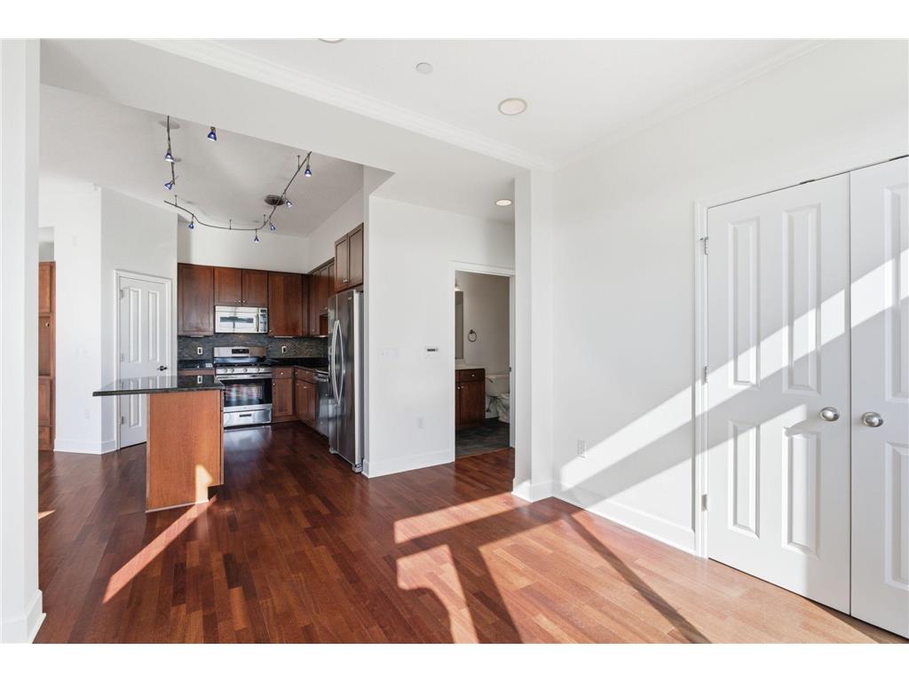 500 E Grant Street #2406 Minneapolis MN 55404 7028323 image19