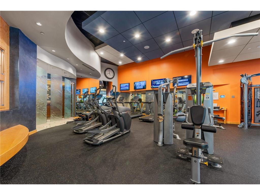 500 E Grant Street #2406 Minneapolis MN 55404 7028323 image33