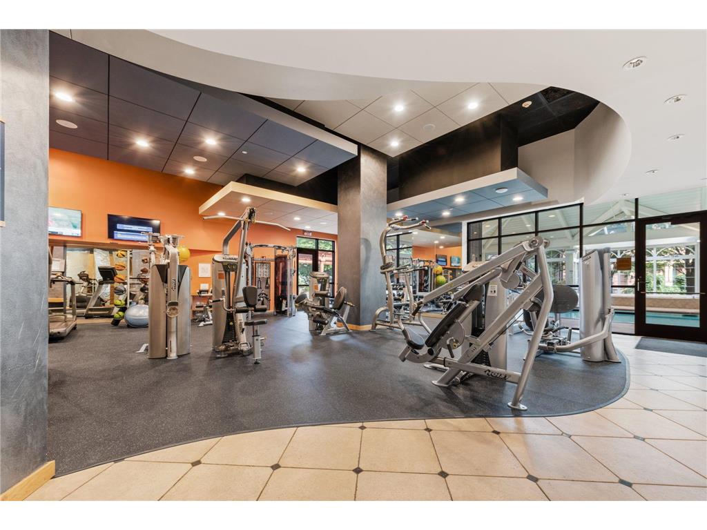 500 E Grant Street #2406 Minneapolis MN 55404 7086171 image10