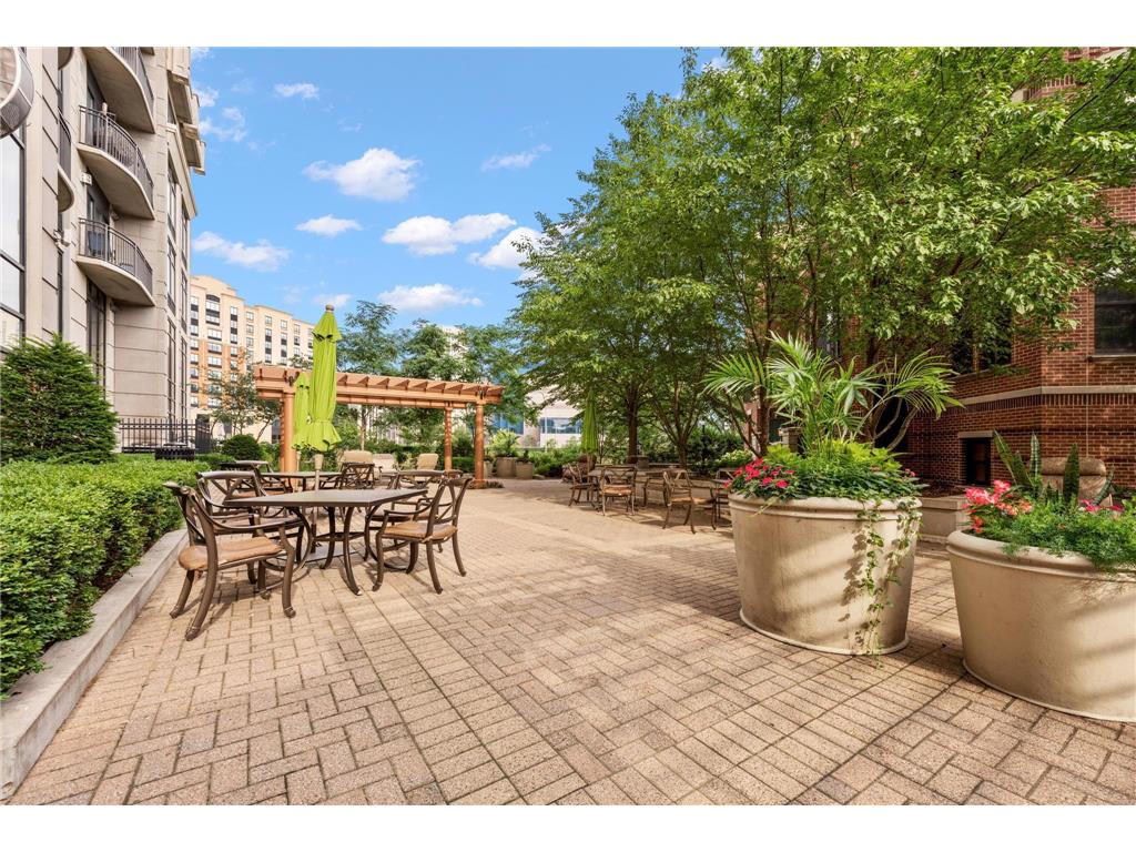 500 E Grant Street #2406 Minneapolis MN 55404 7086171 image6