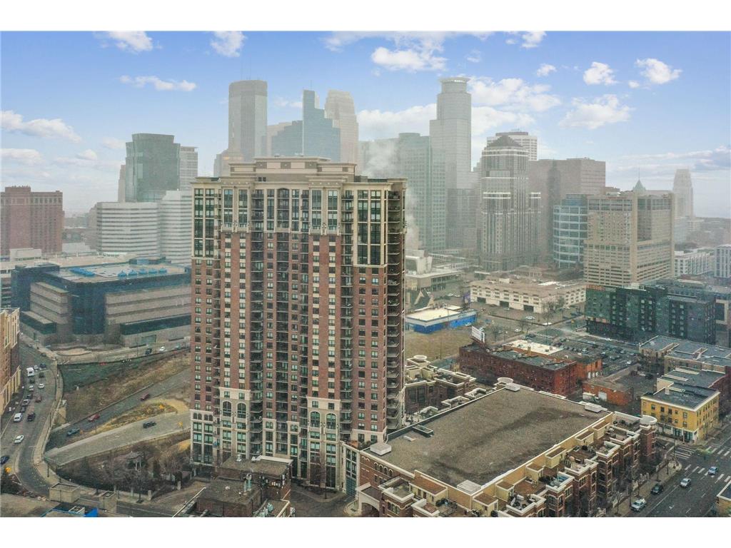 500 E Grant Street #2411 Minneapolis MN 55404 6494221 image1