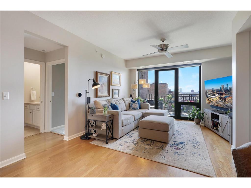 500 E Grant Street #707 Minneapolis MN 55404 7046154 image2