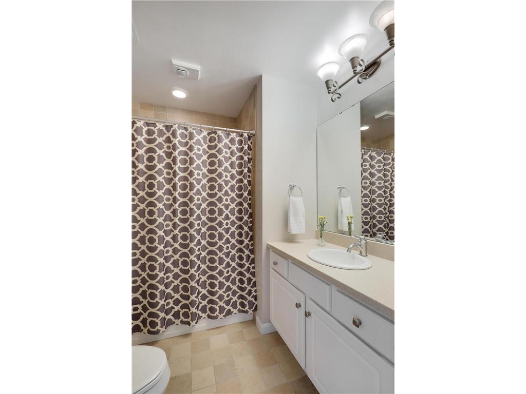 500 E Grant Street #707 Minneapolis MN 55404 7046154 image25