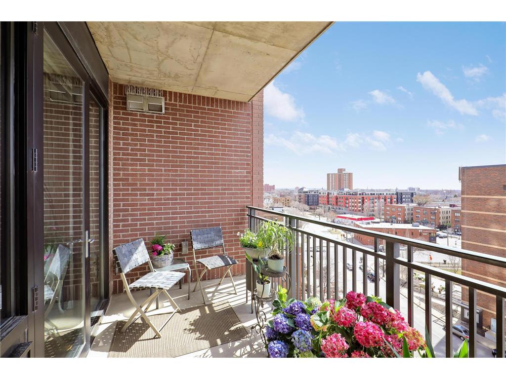 500 E Grant Street #707 Minneapolis MN 55404 7046154 image3