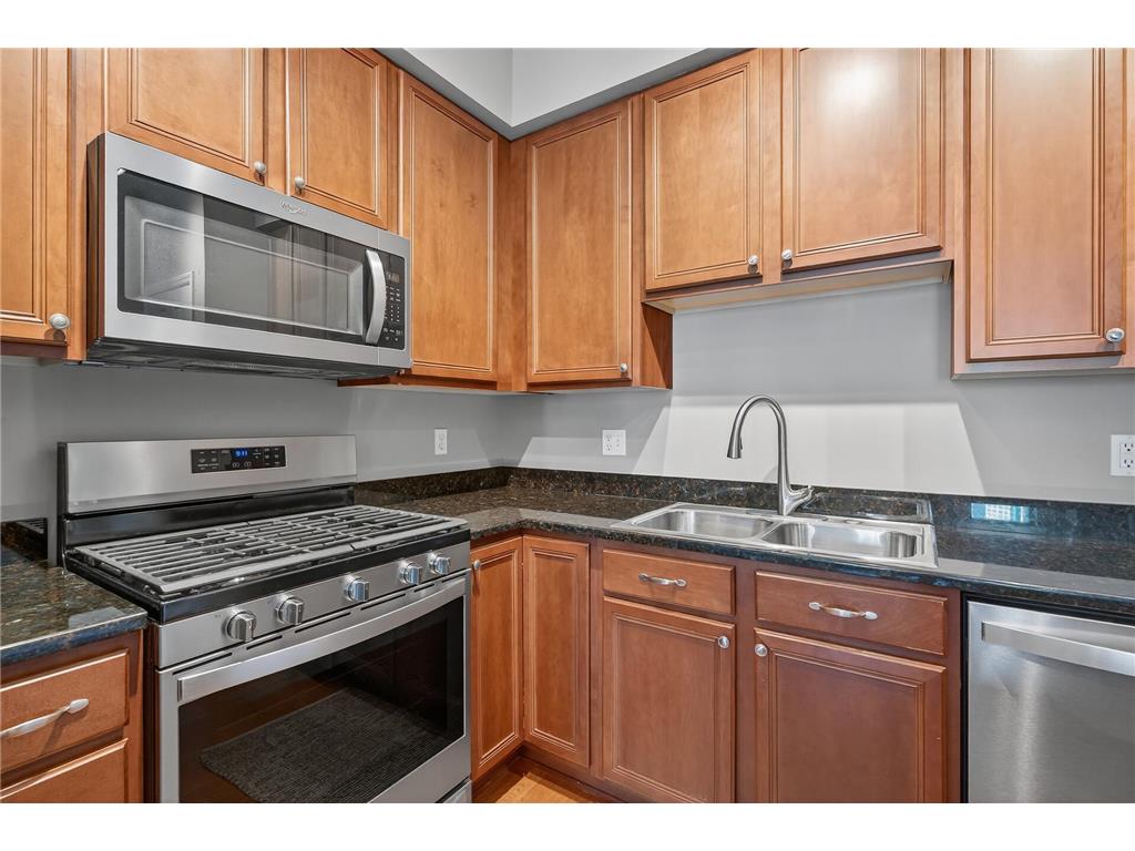 500 E Grant Street #709 Minneapolis MN 55404 7008398 image6