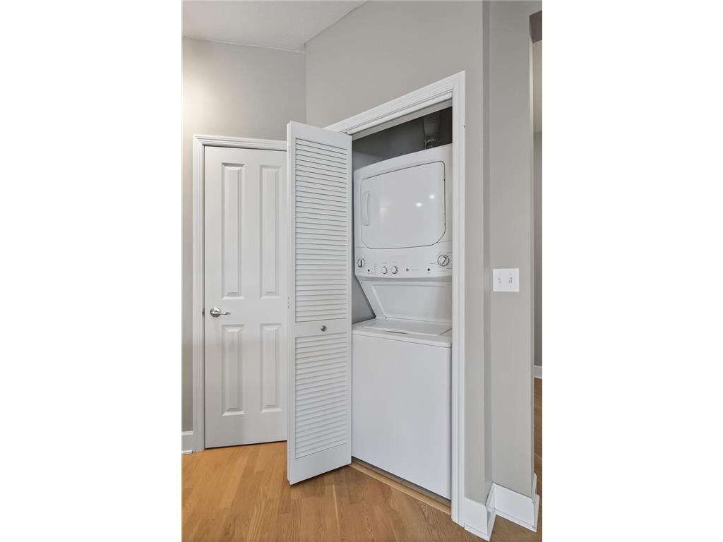 500 E Grant Street #709 Minneapolis MN 55404 7066667 image19