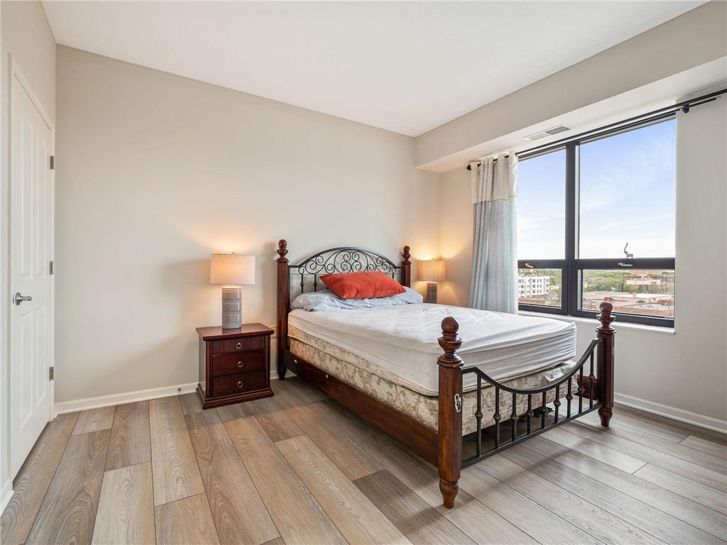 500 E Grant Street #806 Minneapolis MN 55404 7000879 image12
