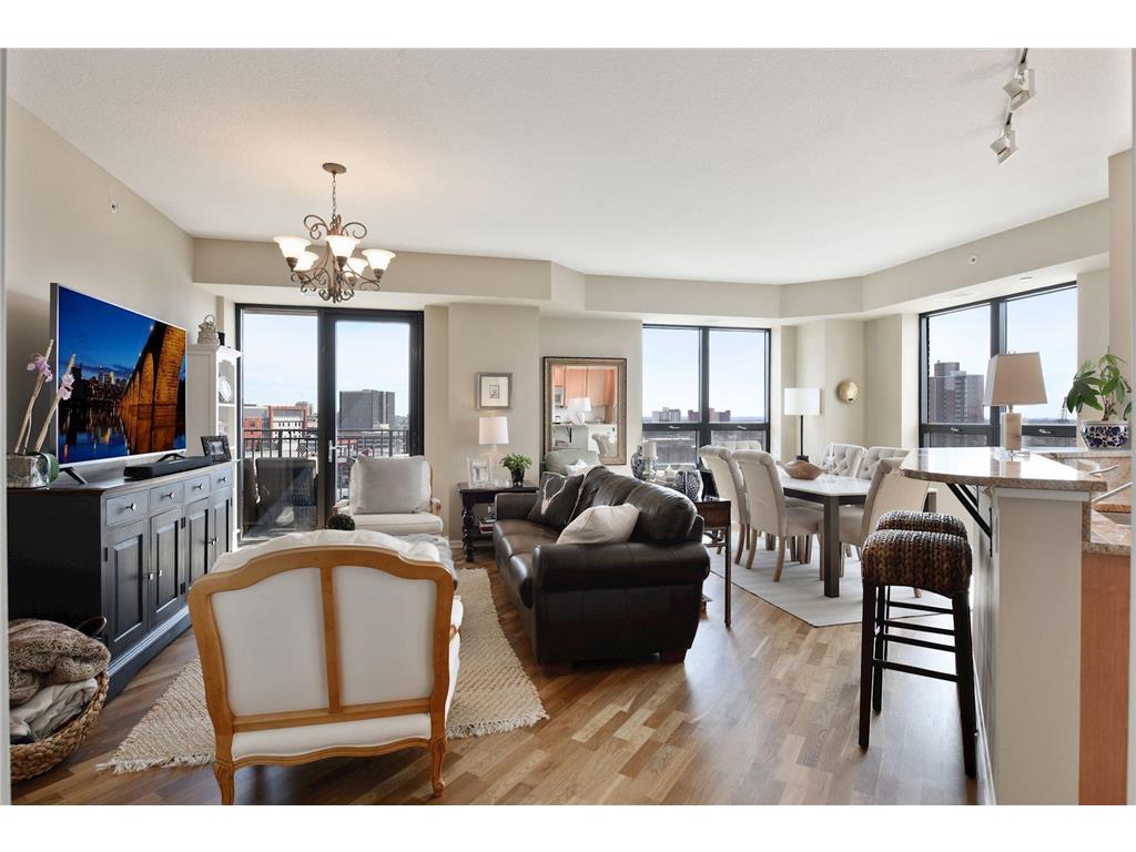 500 E Grant Street #811 Minneapolis MN 55404 6517710 image1