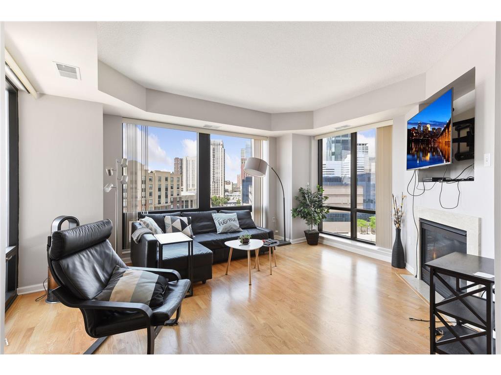500 E Grant Street #901 Minneapolis MN 55404 6341781 image1