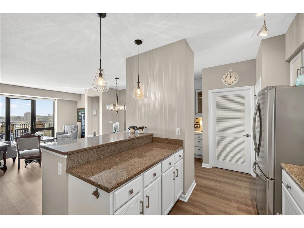 500 E Grant Street #907 Minneapolis MN 55404 6657735 image11