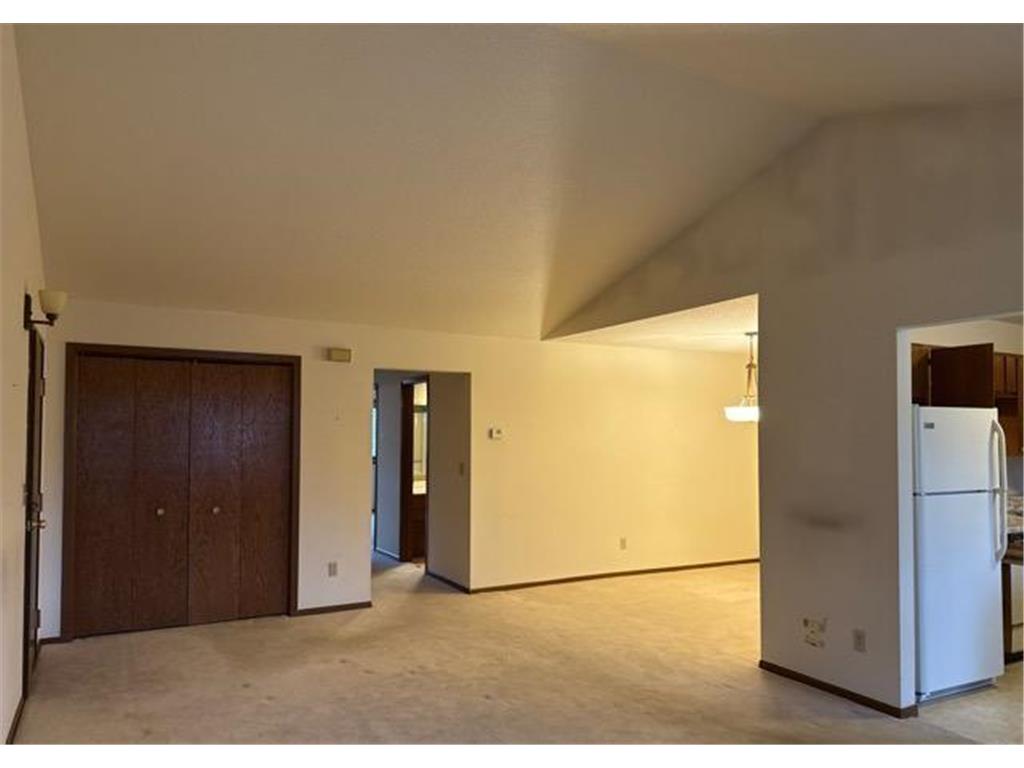 500 Etna Street #203 Saint Paul MN 55106 6822411 image4