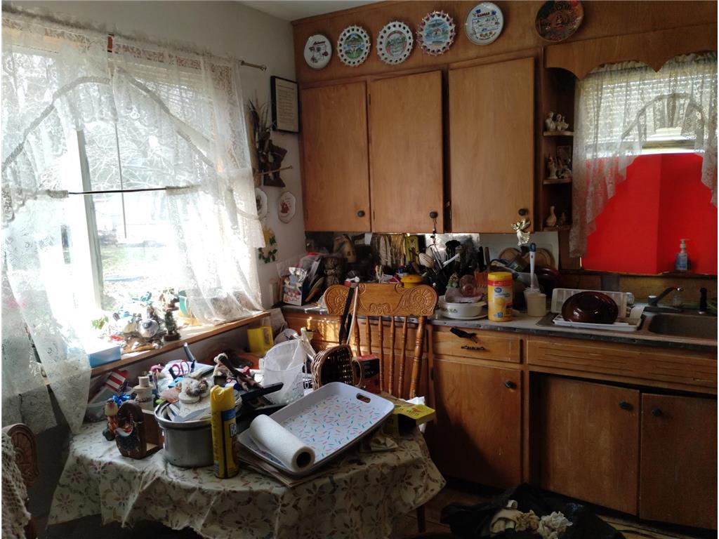 500 Highland Street West Concord MN 55985 7058056 image8