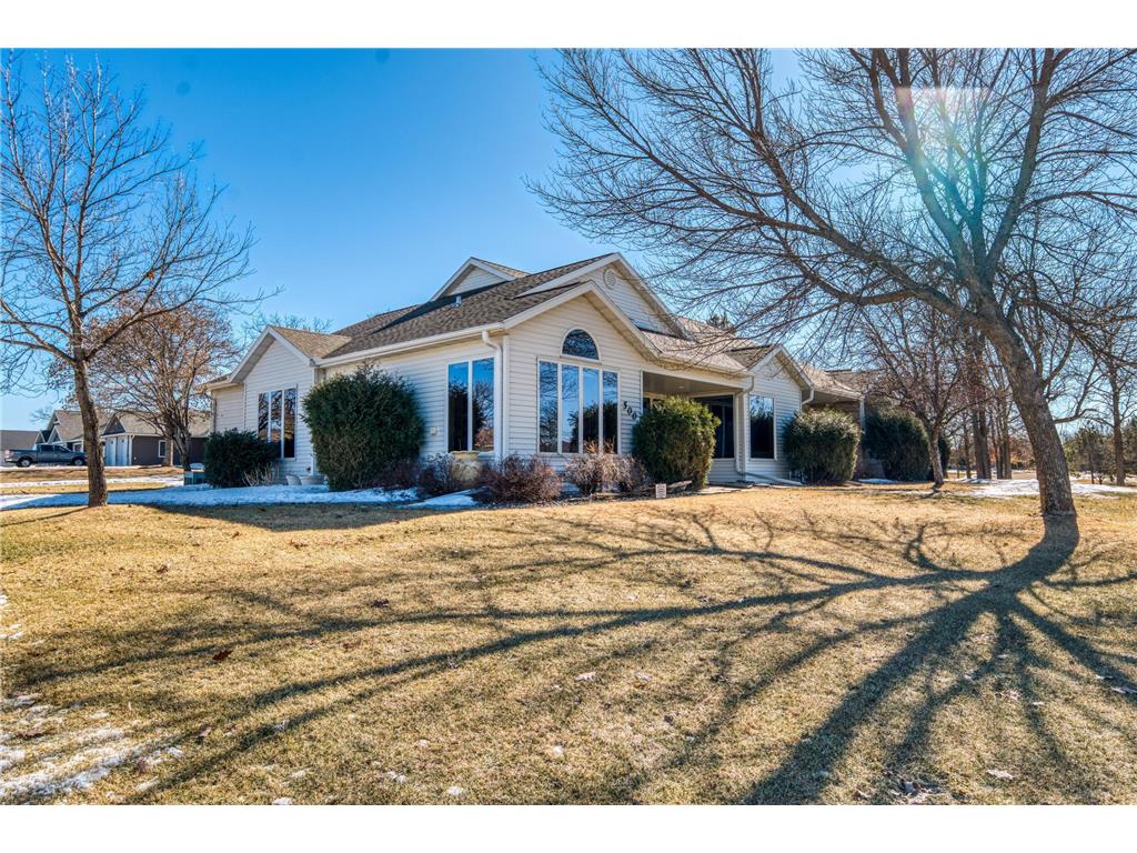 500 Irving Beach Drive SW Bemidji MN 56601 - Irving 6680633 image1