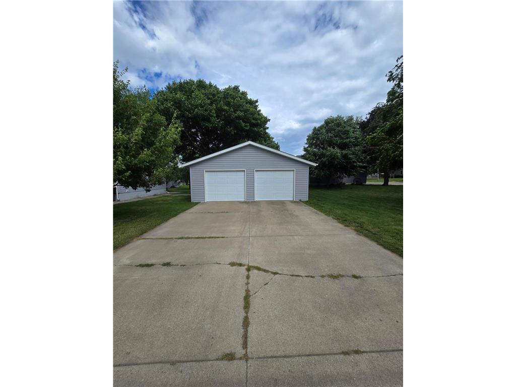 500 Lexington Street Milroy MN 56263 7095172 image3