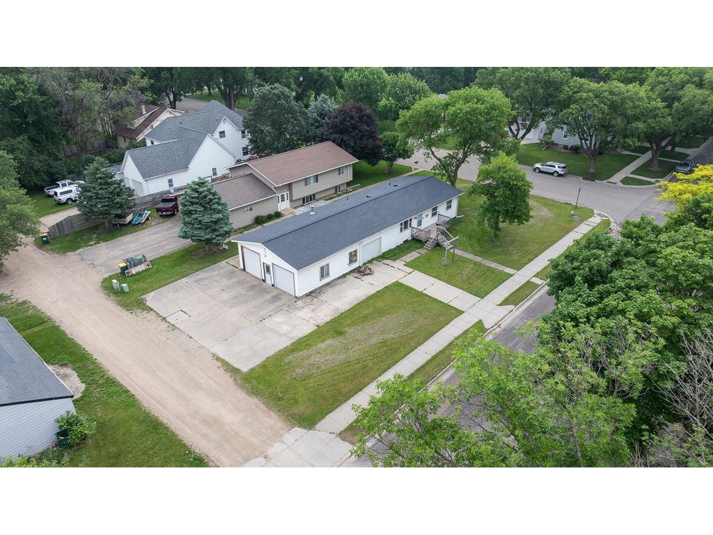 500 N Elm Street Marshall MN 56258 6733665 image1