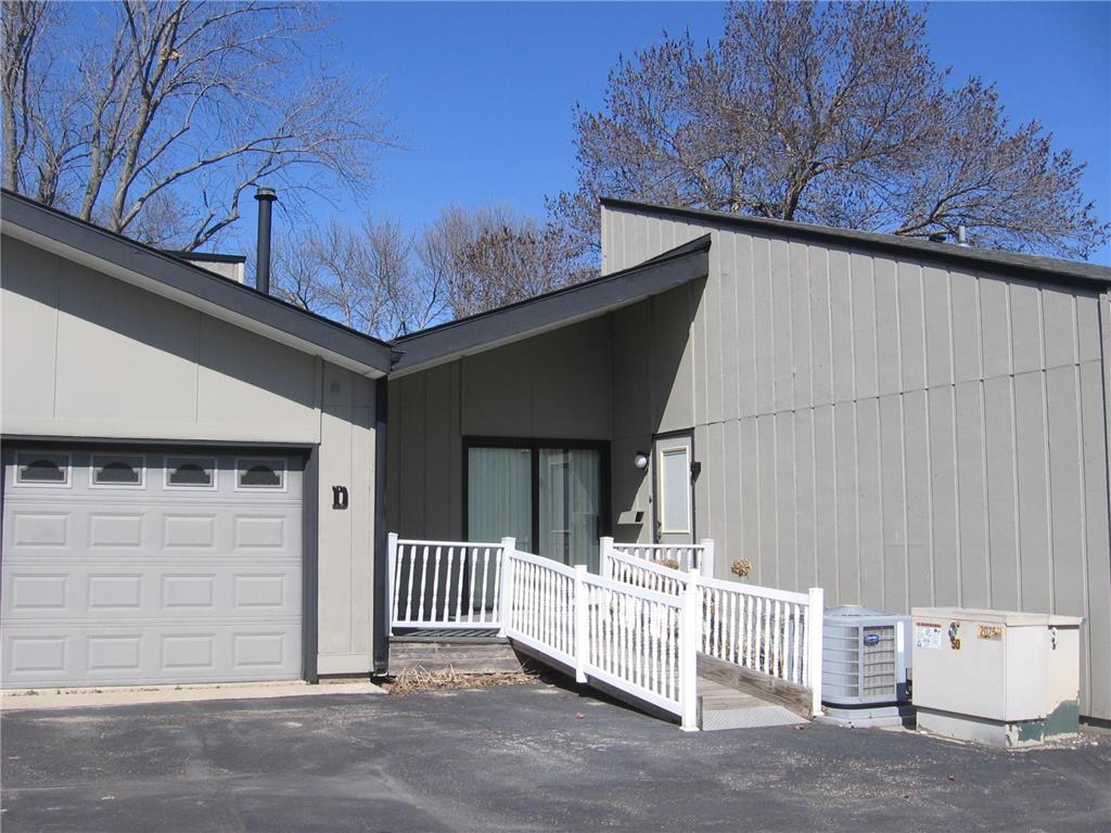 500 Oakland Place NE #D Austin MN 55912 6346731 image1