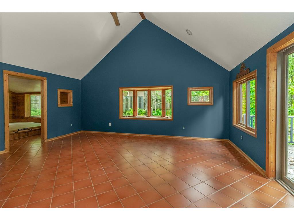 500 Robert Court Mahtomedi MN 55115 7066288 image19