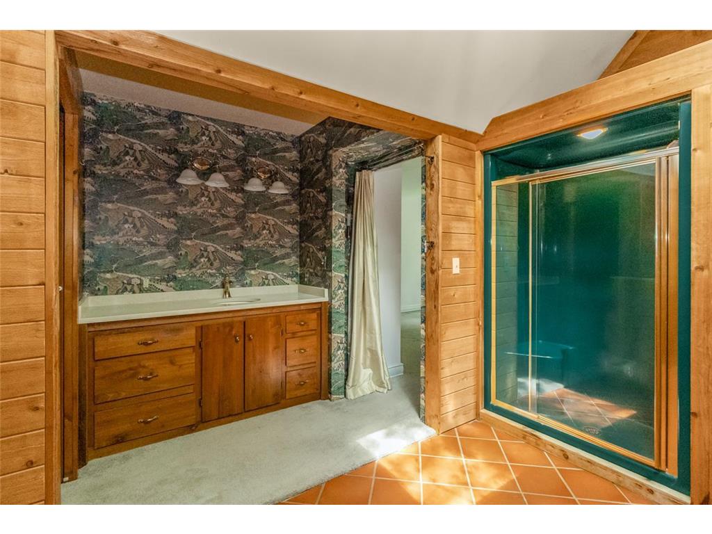 500 Robert Court Mahtomedi MN 55115 7066288 image22
