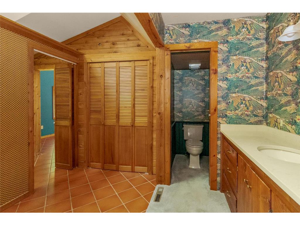 500 Robert Court Mahtomedi MN 55115 7066288 image23