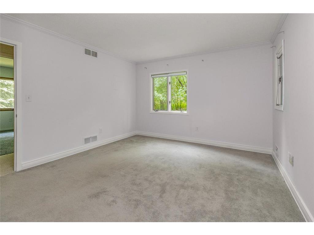 500 Robert Court Mahtomedi MN 55115 7066288 image26