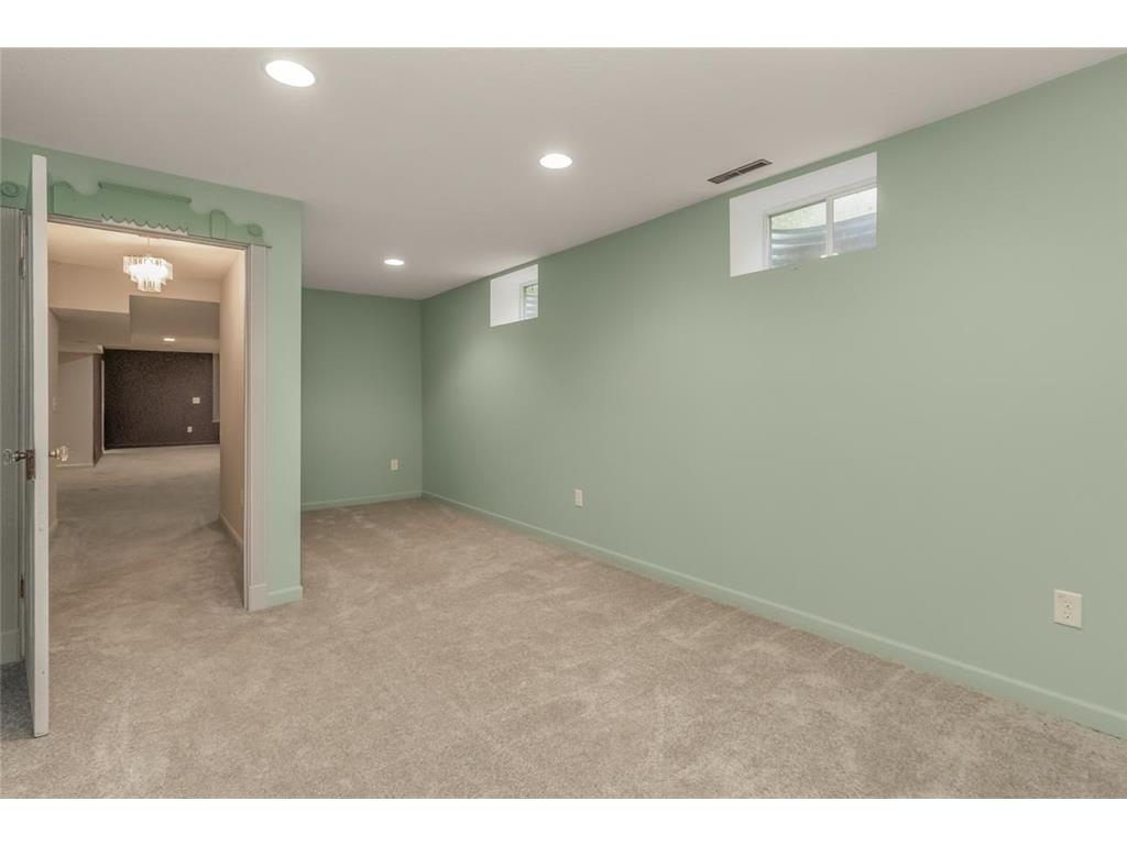 500 Robert Court Mahtomedi MN 55115 7066288 image34
