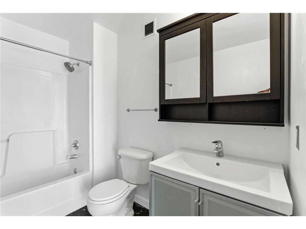 500 Robert Street N #401 Saint Paul MN 55101 6733622 image18