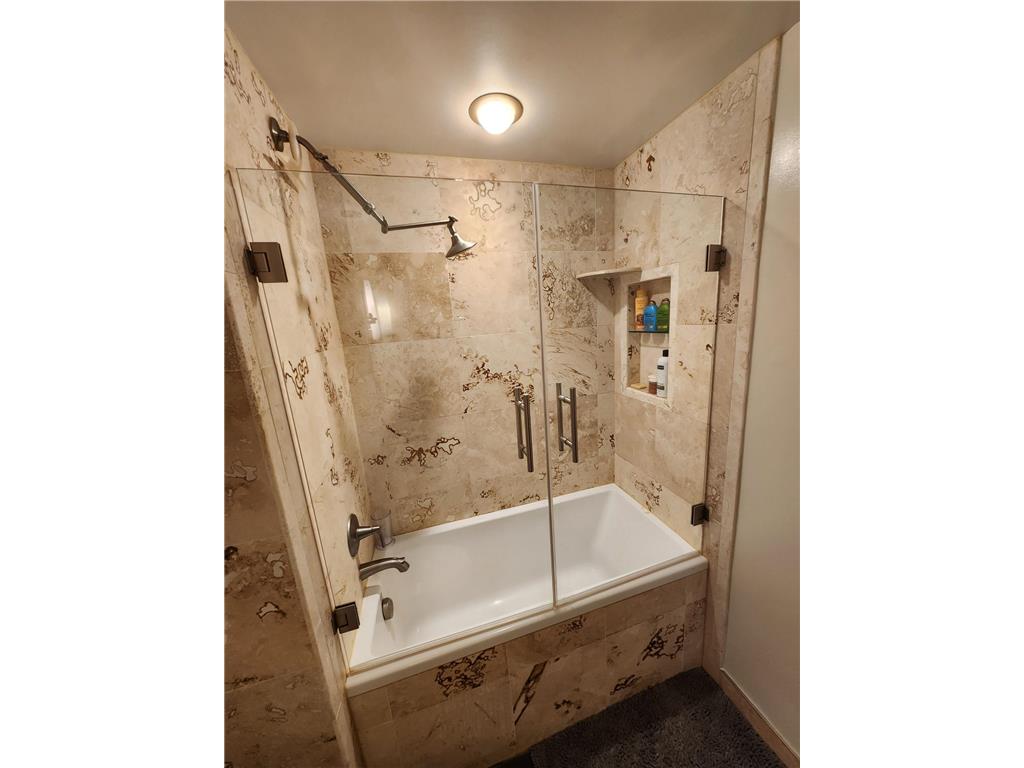 500 Robert Street N #502 Saint Paul MN 55101 7076349 image3
