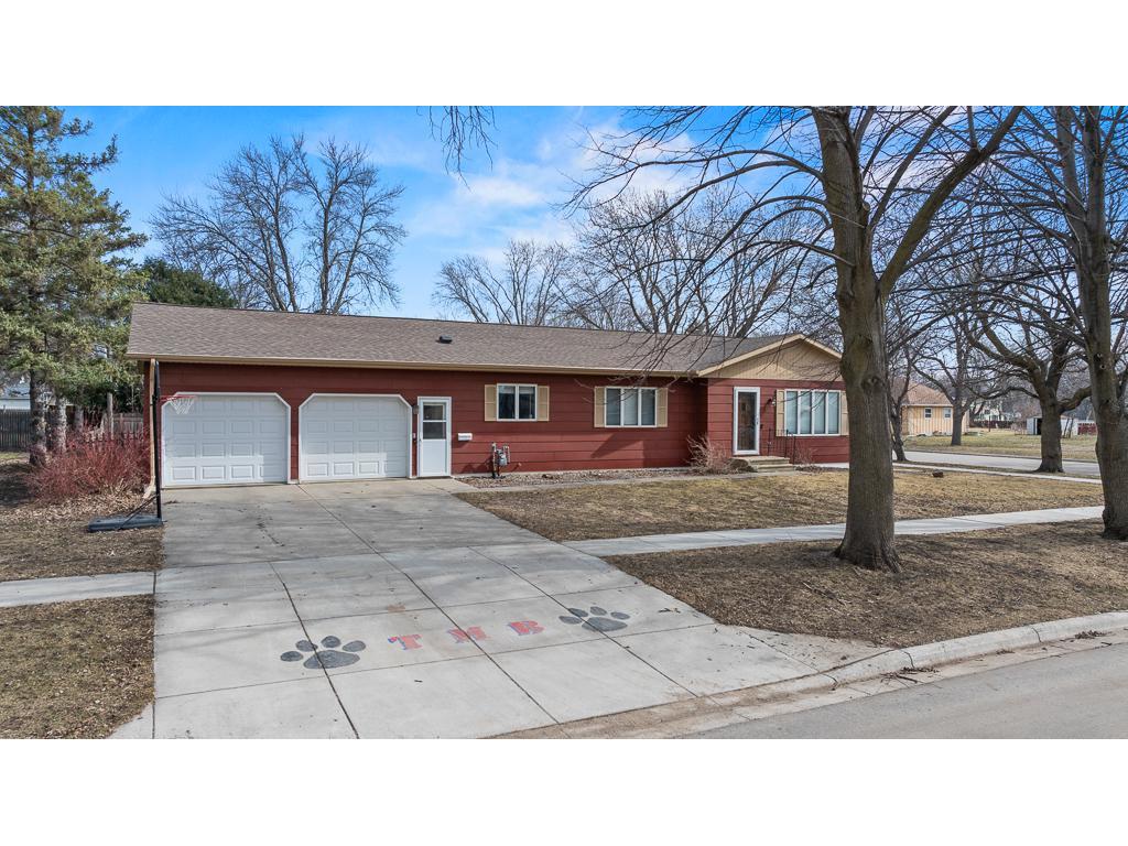 500 Rowland Street Tracy MN 56175 7042078 image1