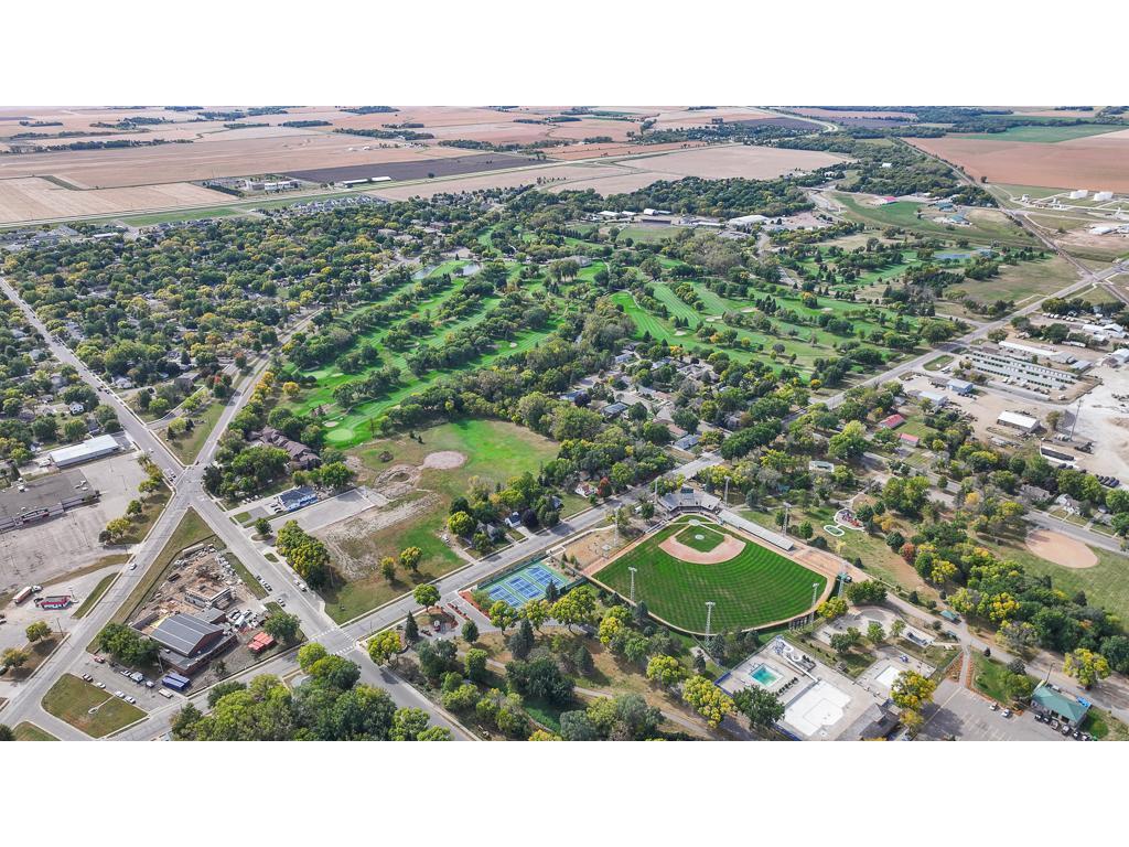 500 S 4th Street Marshall MN 56258 6804807 image2