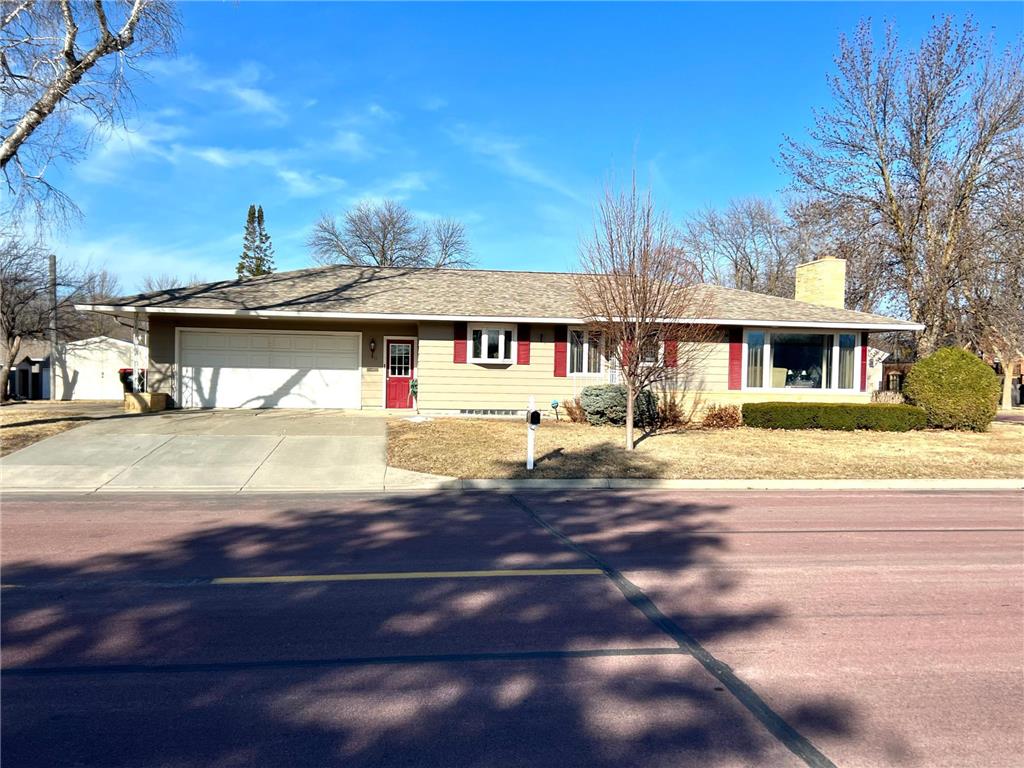 500 S Gould Street Redwood Falls MN 56283 6689841 image1